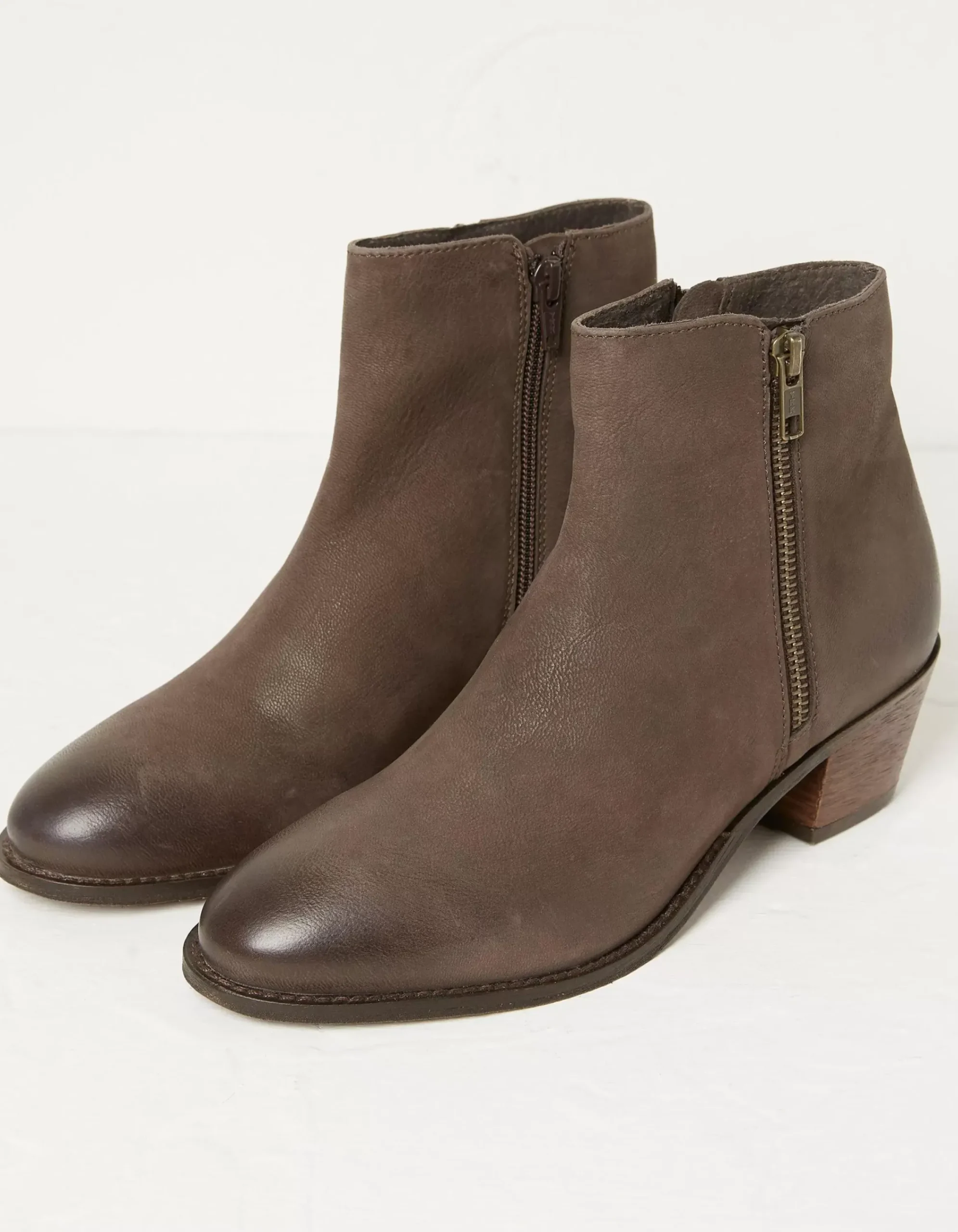 Women FatFace Boots|Betsy Zip Detail Ankle Boot