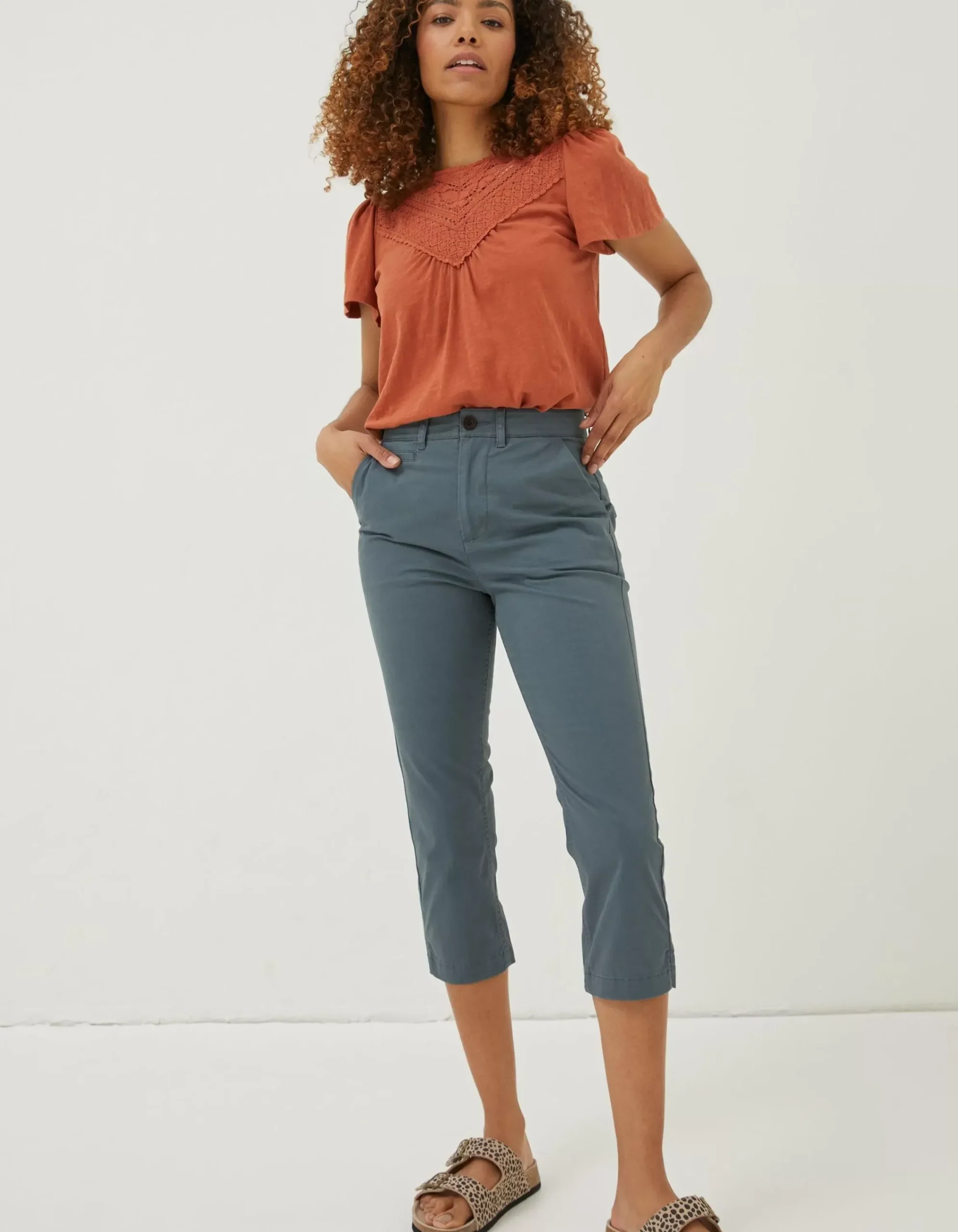 Women FatFace Trousers & Leggings|Farnham Cropped Chinos