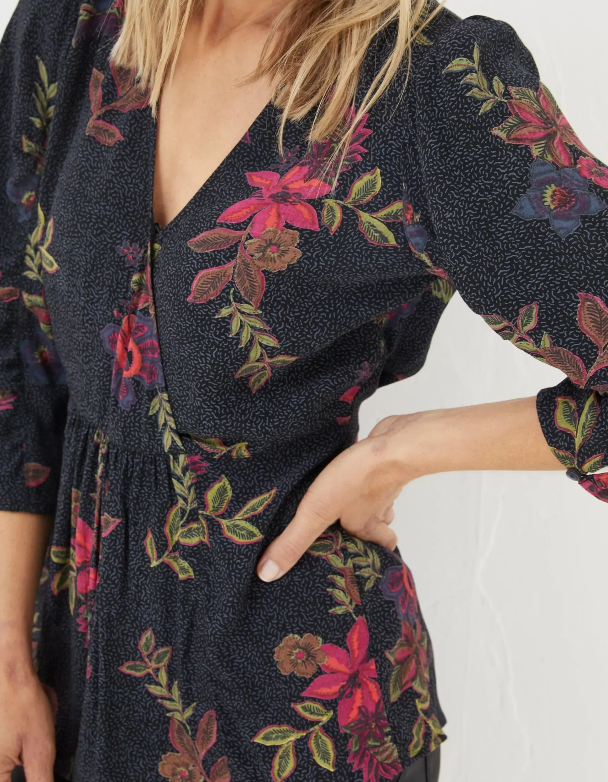 Women FatFace View All|Frankie Dotted Floral Blouse