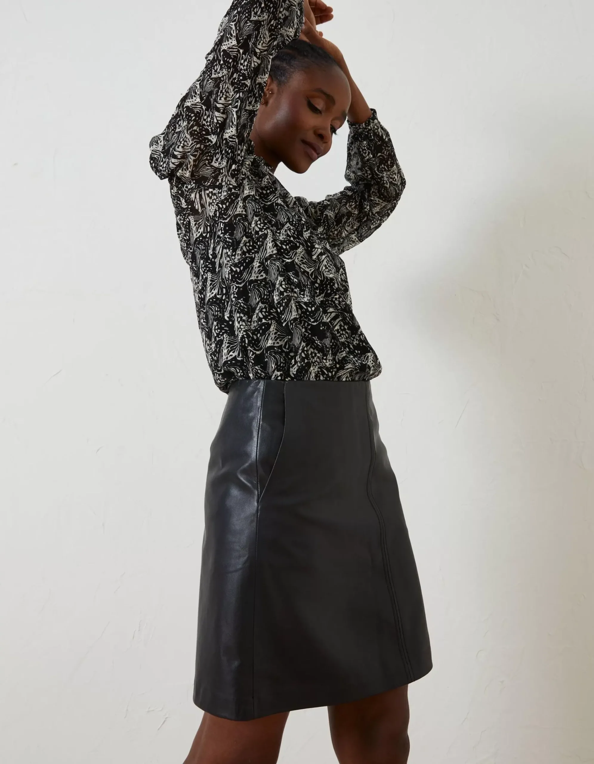 Women FatFace View All|Ida Leather Skirt