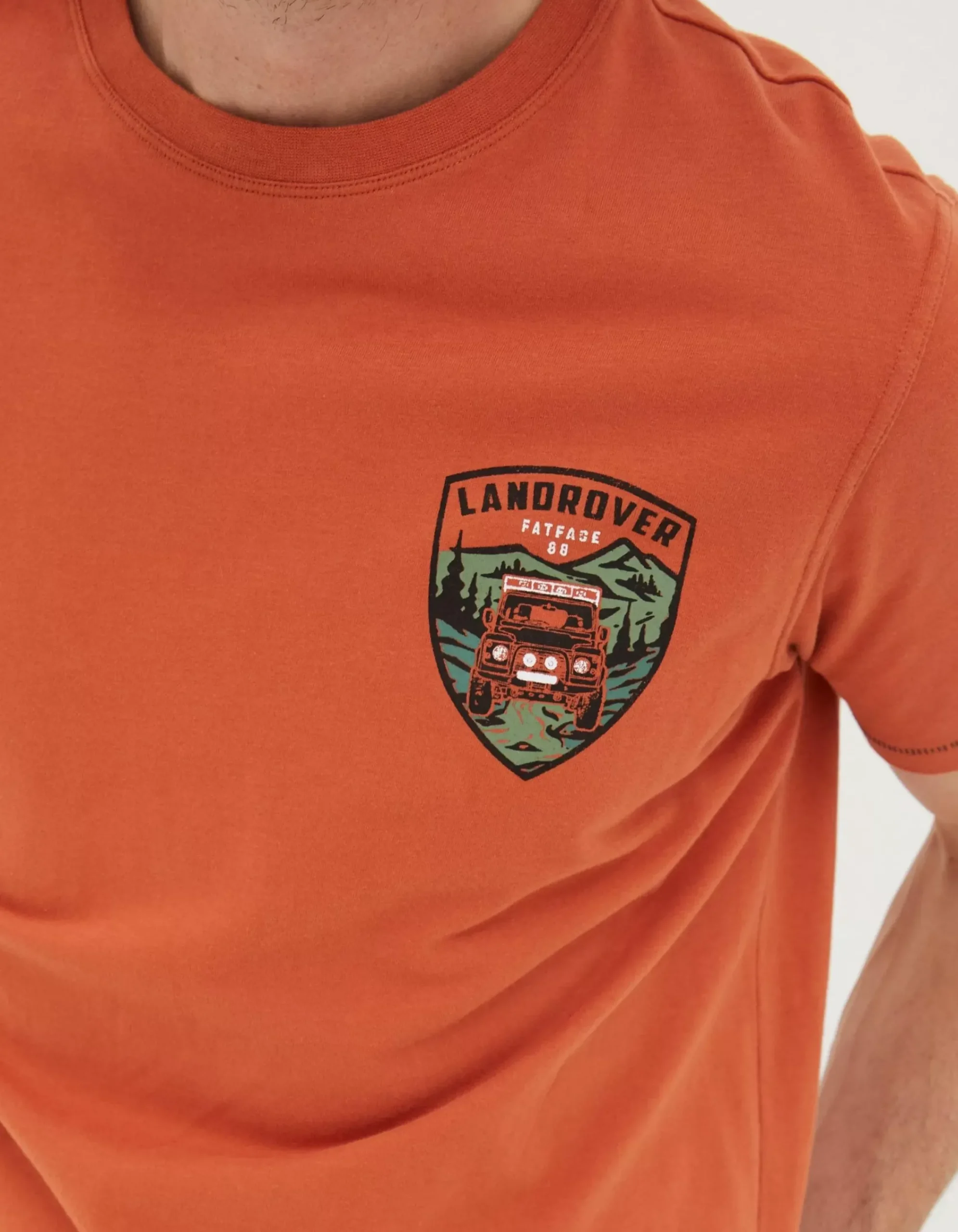 Gifts FatFace Land Rover Collaboration|Land Rover Badge T-Shirt