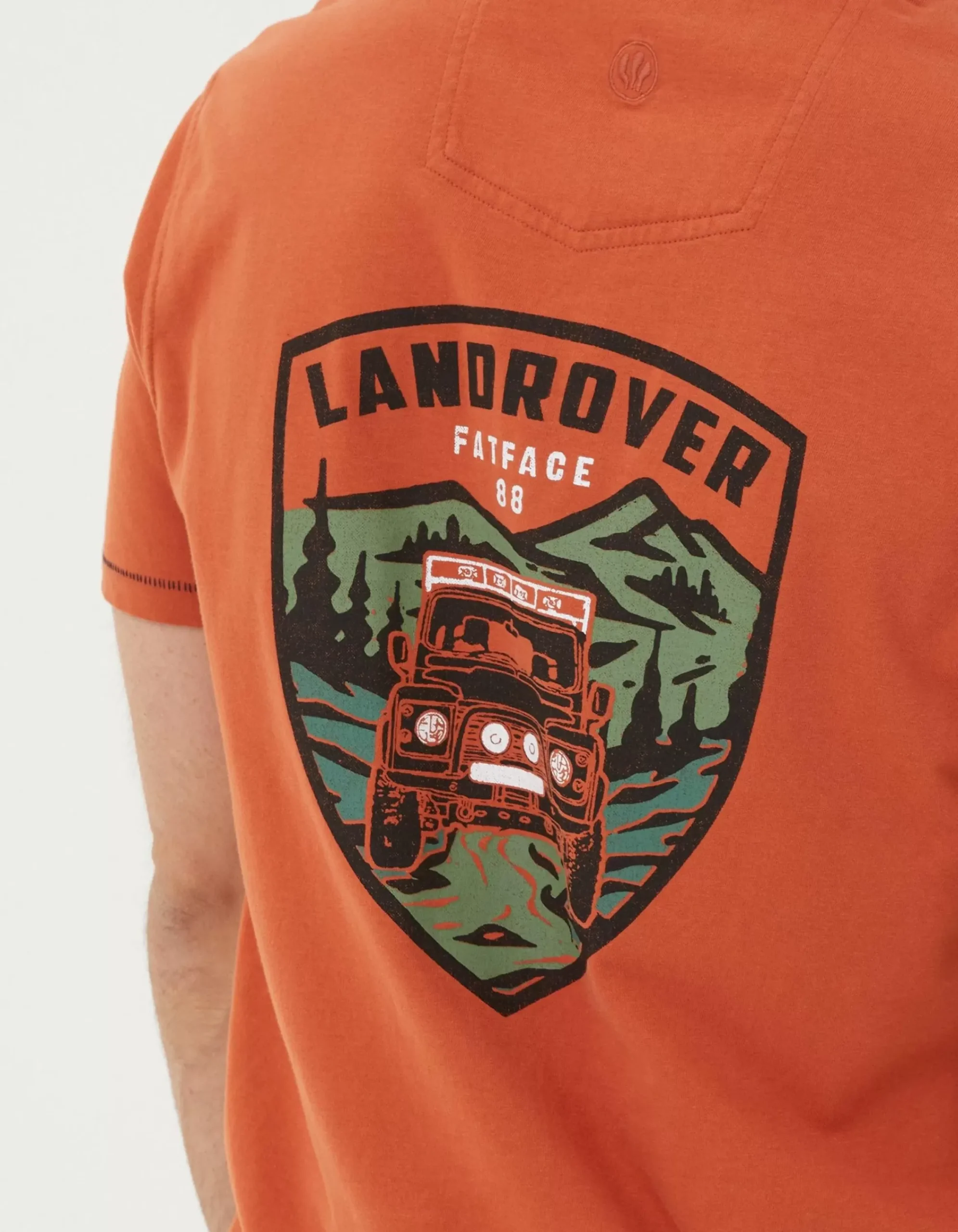 Gifts FatFace Land Rover Collaboration|Land Rover Badge T-Shirt