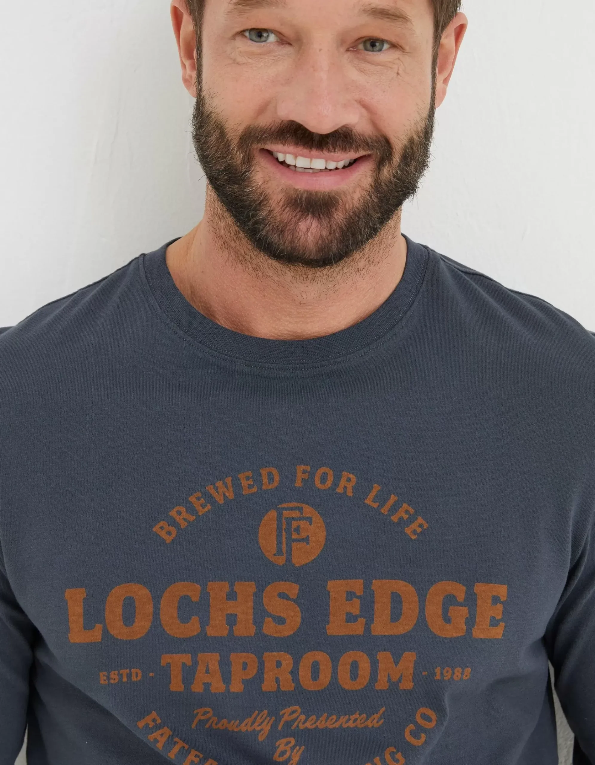 Men FatFace T-Shirts|Lochs Edge Long Sleeve Graphic