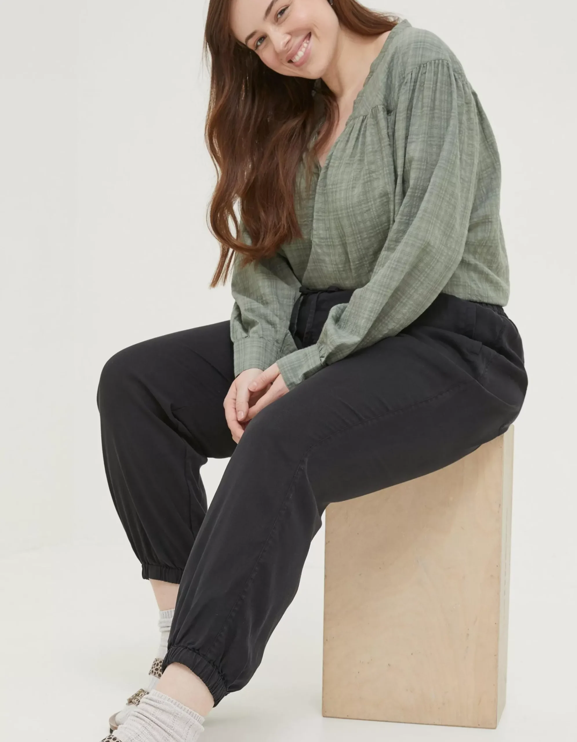 Women FatFace Trousers & Leggings|Lyme Plain Joggers