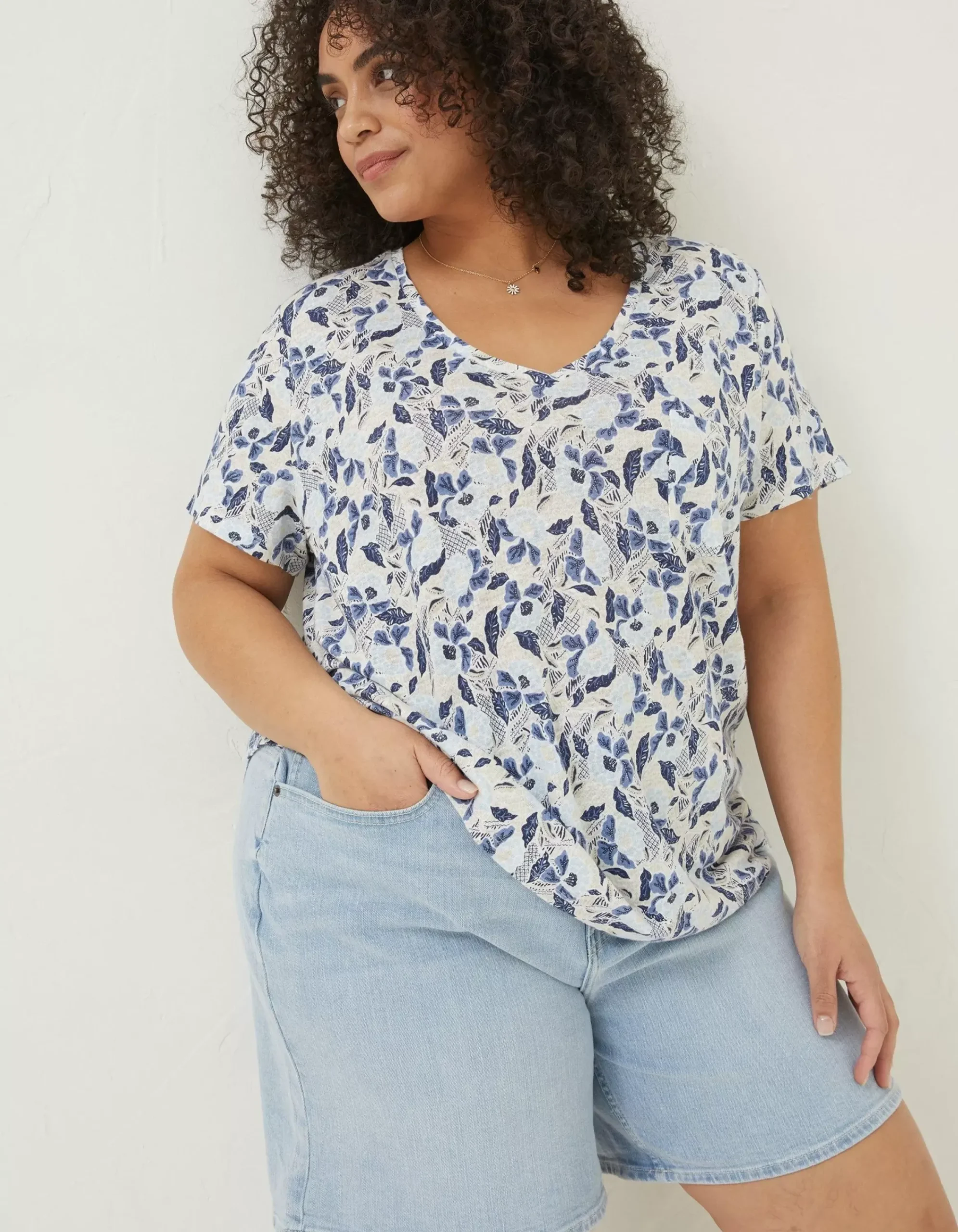 Women FatFace Tops & T-Shirts|Maggie Flower Linen T-Shirt