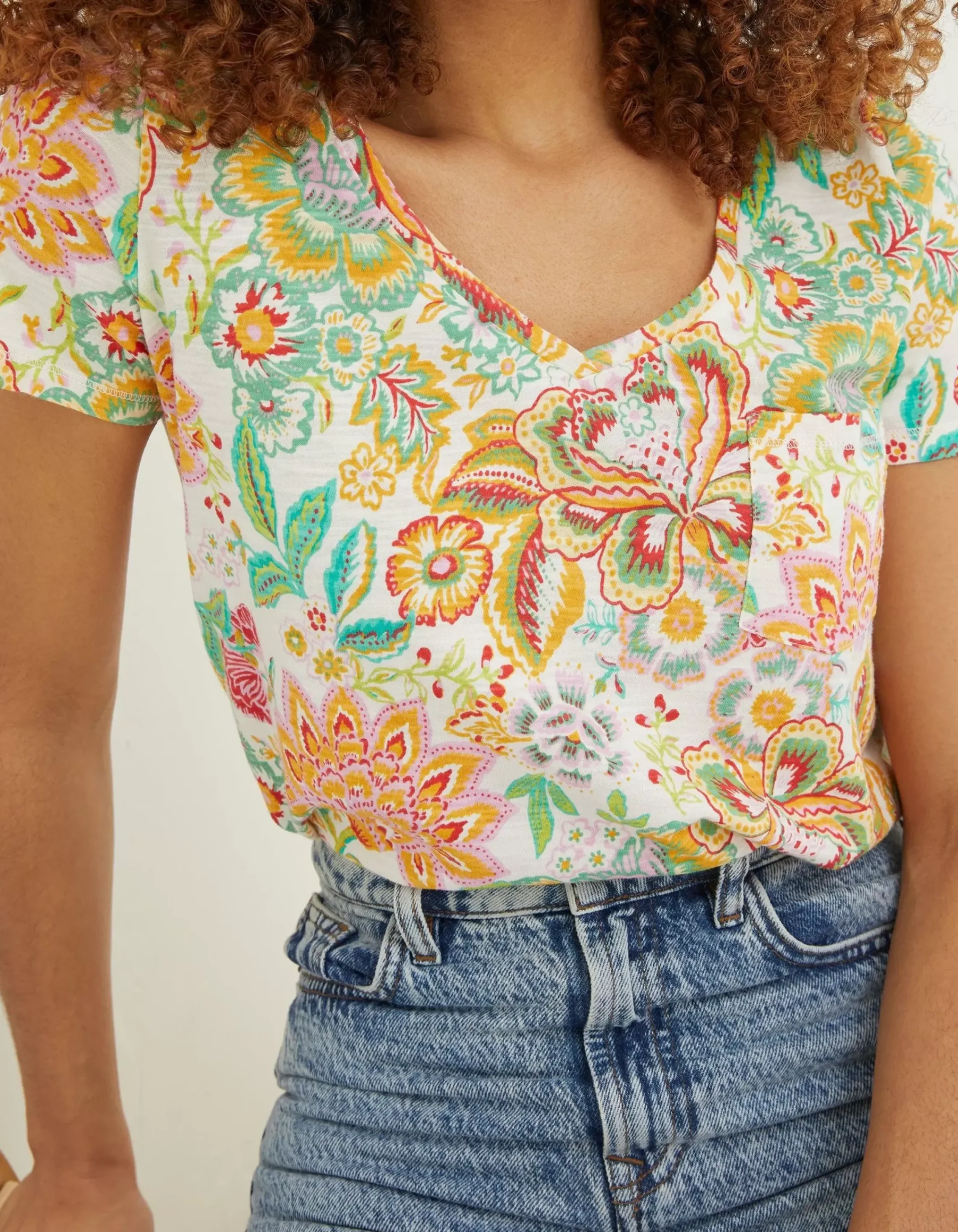 Women FatFace Tops & T-Shirts|Maggie Paradise Floral T-Shirt