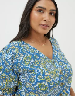 Women FatFace View All|Savannah Aztec Texture Blouse