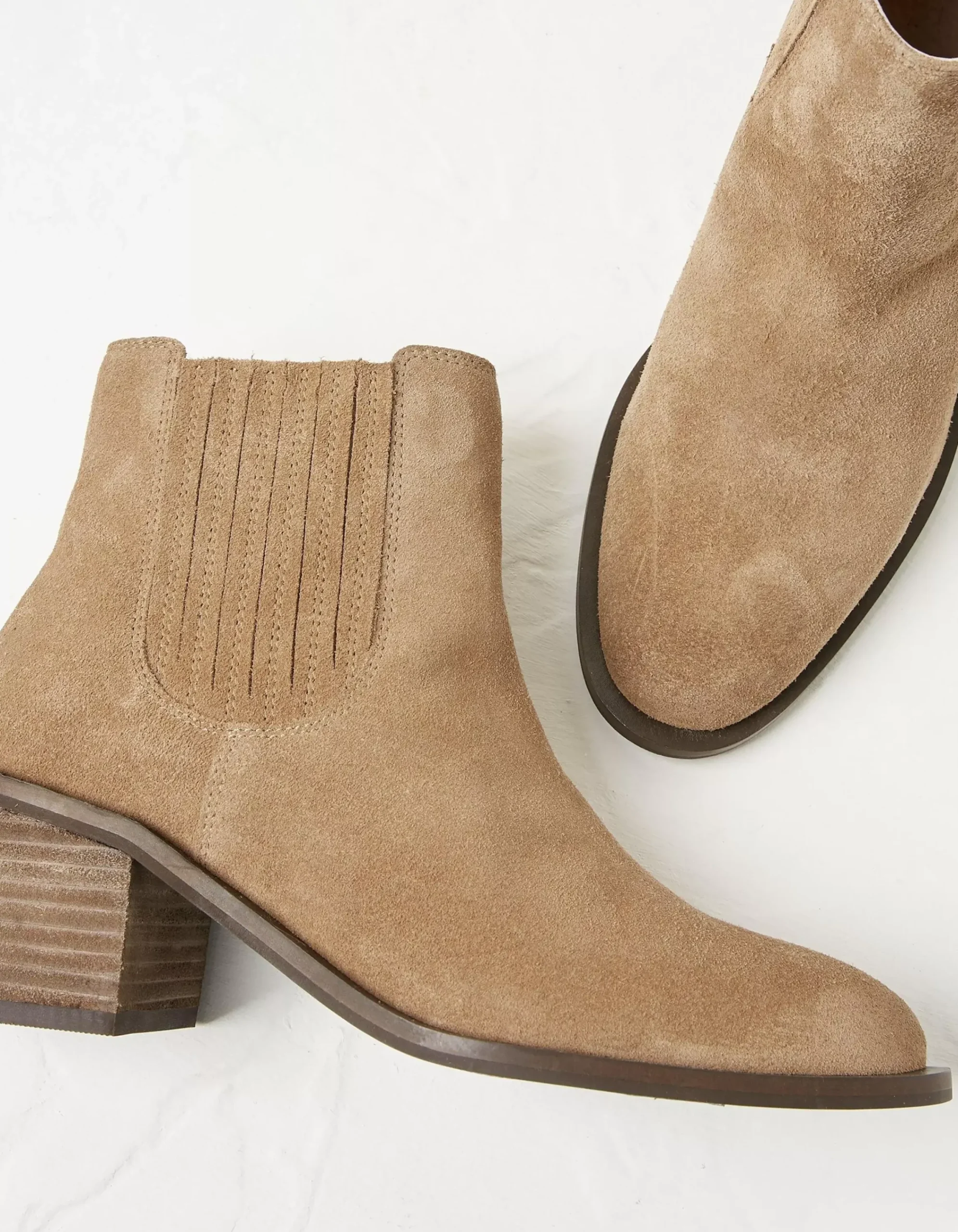 Women FatFace View All|Zara Block Heel Chelsea Boot